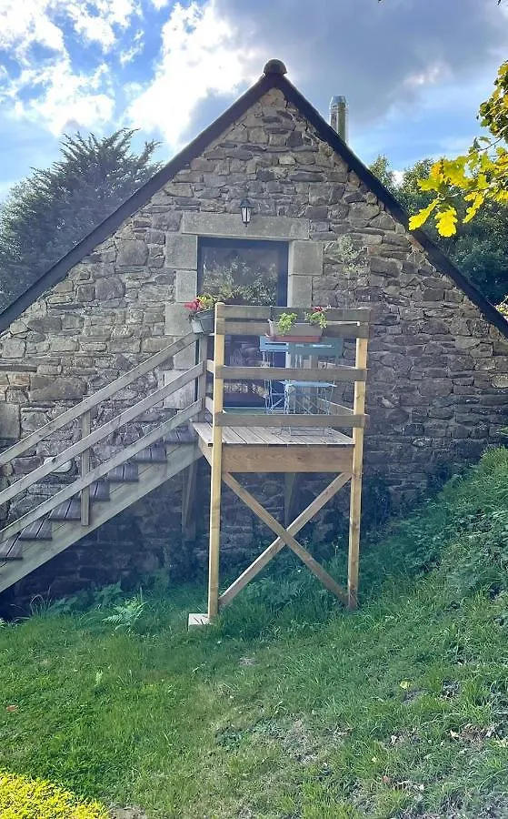 Bed & Breakfast Les Coquelicots Bed and Breakfast Saint-Urbain  Frankrike
