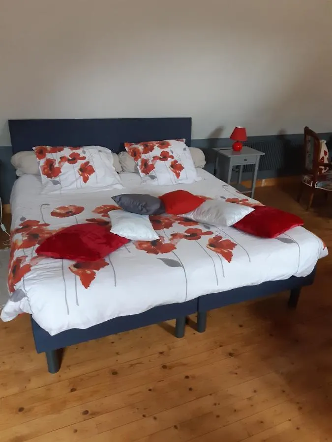 Bed and Breakfast Les Coquelicots à Saint-Urbain  France
